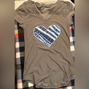 No boundaries, short sleeve top